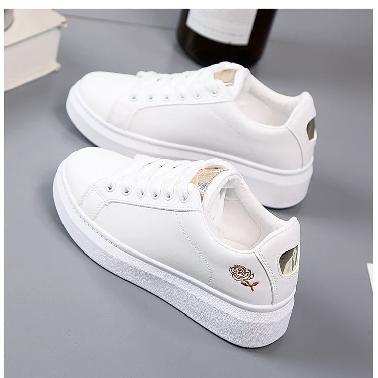 2022 Women Casual Shoes New Spring Fashion Embroidered White Breathable Flower Lace-Up Sneakers