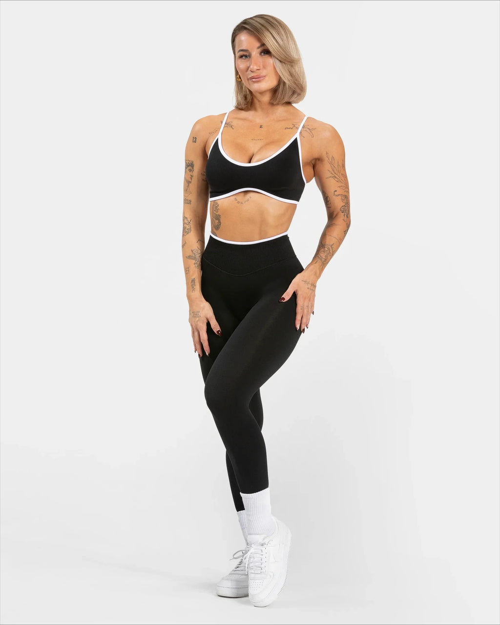 Women's Seamless Gym Solid Color Sports Pants White Edge Waist Tight High Waist Hip Lifting Yoga Pants Running Exercise Pants