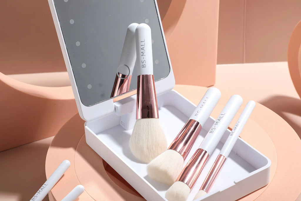 14-Piece Makeup Brush Set with Illuminated Mirror, Portable Short Handle,LED Light,USB Rechargeable Makeup Brushes Kit