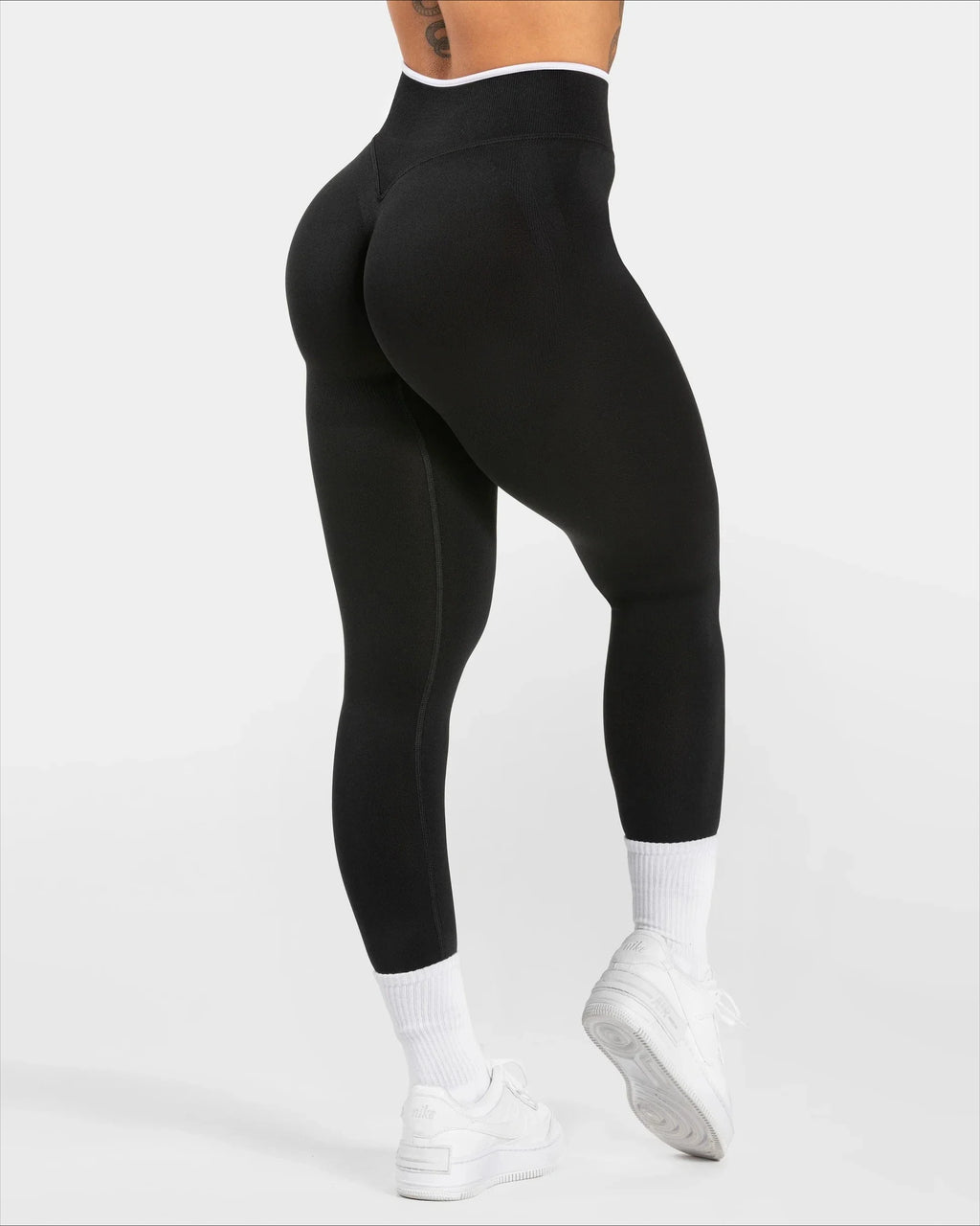 Women's Seamless Gym Solid Color Sports Pants White Edge Waist Tight High Waist Hip Lifting Yoga Pants Running Exercise Pants