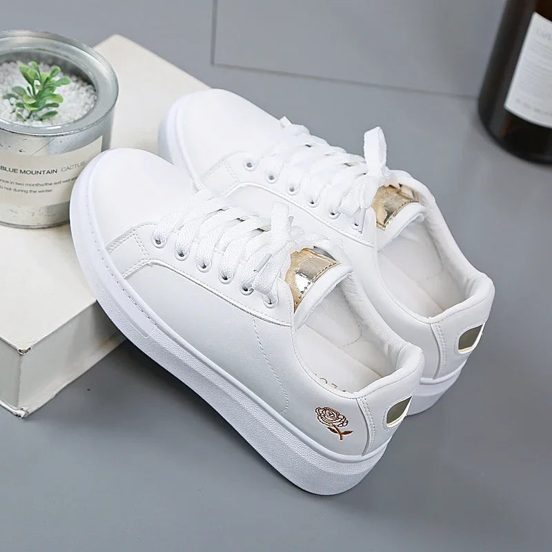 2022 Women Casual Shoes New Spring Fashion Embroidered White Breathable Flower Lace-Up Sneakers