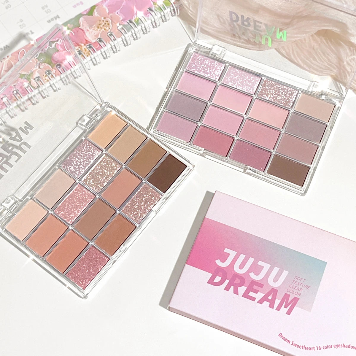 Love the 16-color eye shadow plate, pearlescent matte lying silkworm, brighten the low-saturated earth color daily makeup